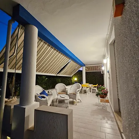 Hébergement de vacances Loreli' *
