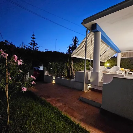 Casa de Férias Loreli' Fontane Bianche